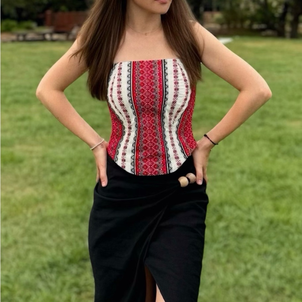 NEW Exclusive Embroidered Strapless Corset Top OS